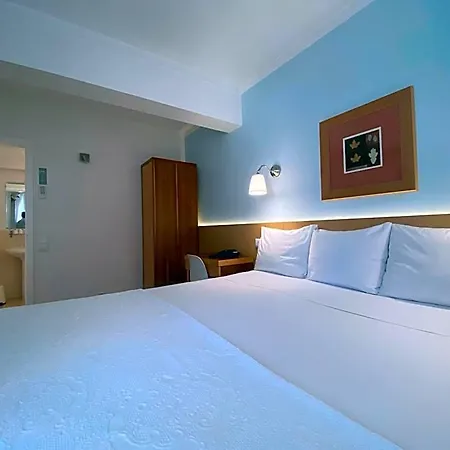 Hotel Santiago Vagos