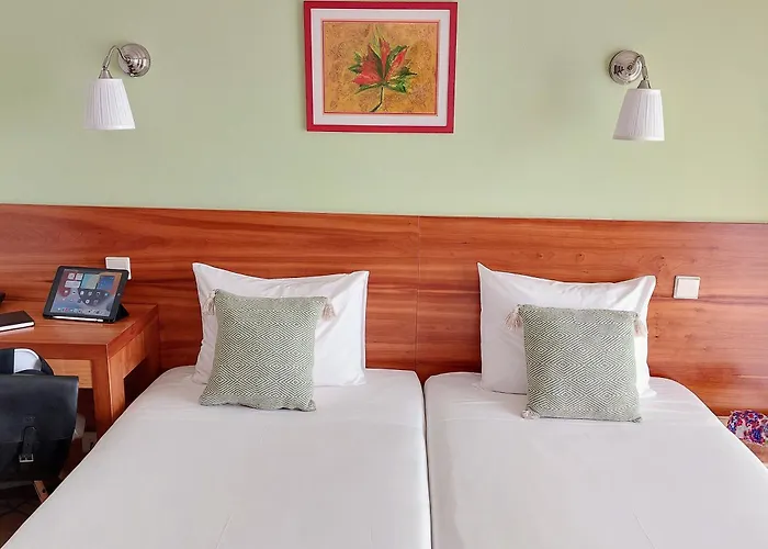 Hotel Santiago Vagos 2*